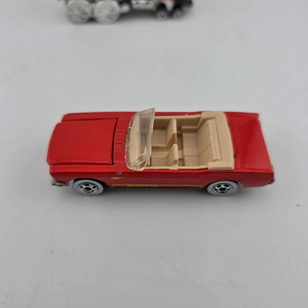 Hot Wheels Diecast Toy Car Lot Mustang Rail Rodder 5pc GOOD Tow Truck Krackle